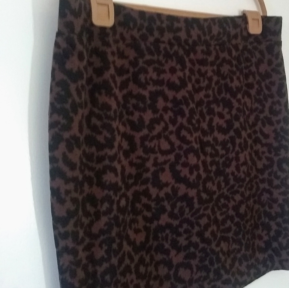 Nicole MillerLeopard Pencil Skirt Sz: XXL